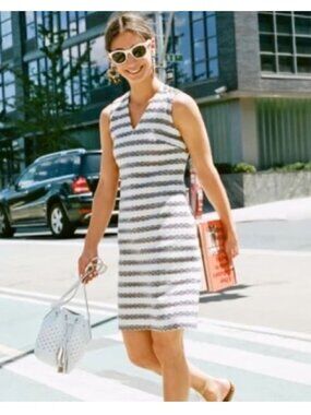 J.Crew Tweed Sheath Dress Navy Ivory Striped Boucle Size 4 F1488 Lined